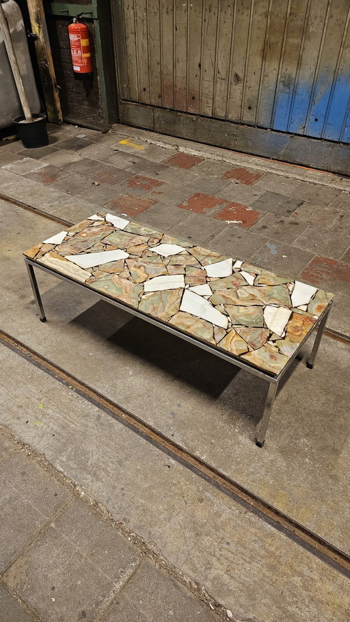 Table à café en mosaïque de pierres