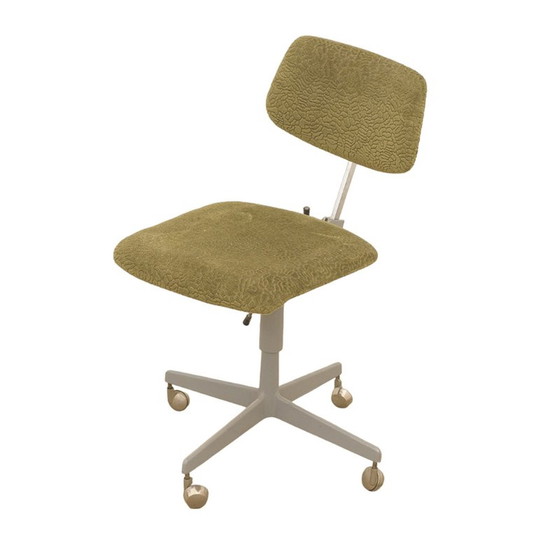 Image 1 of Chaise pivotante vintage en plastique et en fer pour Kovona, Tchécoslovaquie 950