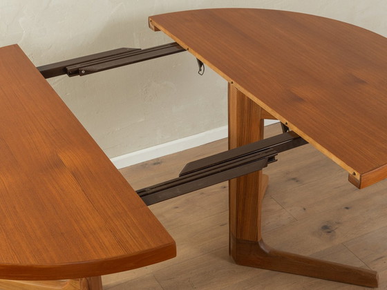 Image 1 of Table de salle à manger extensible 1960S