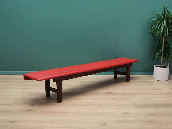 Image 1 of Banc en cuir écologique rouge, design danois, 1990S, production : Danemark