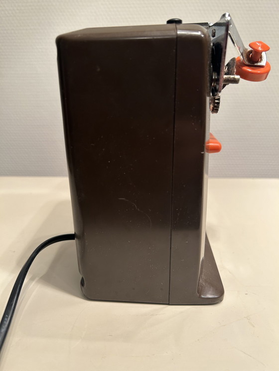 Image 1 of Ouvre-boîte vintage