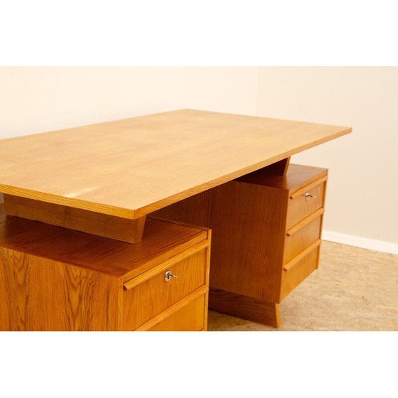 Image 1 of Bureau vintage en hêtre et contreplaqué, Tchécoslovaquie 1970