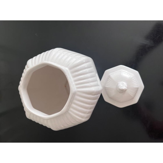 Image 1 of Urne Pompadour vintage en porcelaine de Saint Clément, 1950