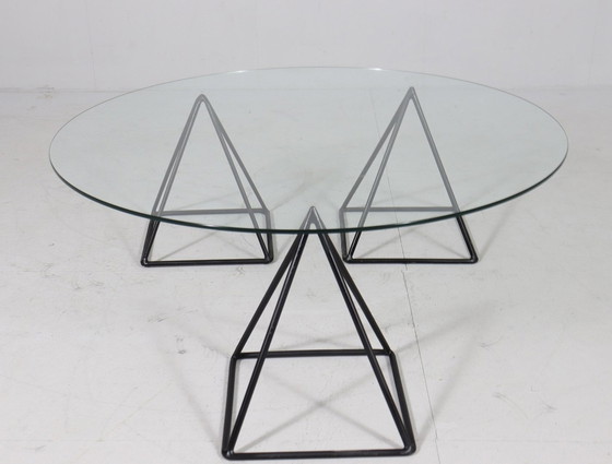 Image 1 of Wire Table/Table basse avec structure en fil métallique, Italie, années 1980