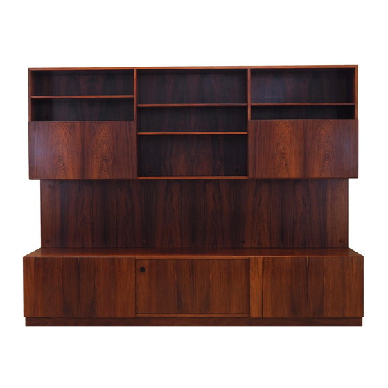 Image 1 of Armoire en bois de rose, Design danois, 1960S, Designer : Ib Kofod-Larsen, Fabricant : Faarup Møbelfabrik