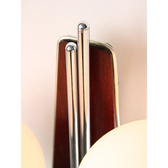 Image 1 of Applique vintage en chrome et verre opale