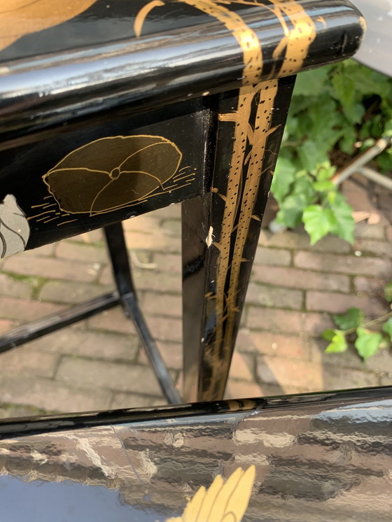 Image 1 of Tables anciennes en laque japonaise