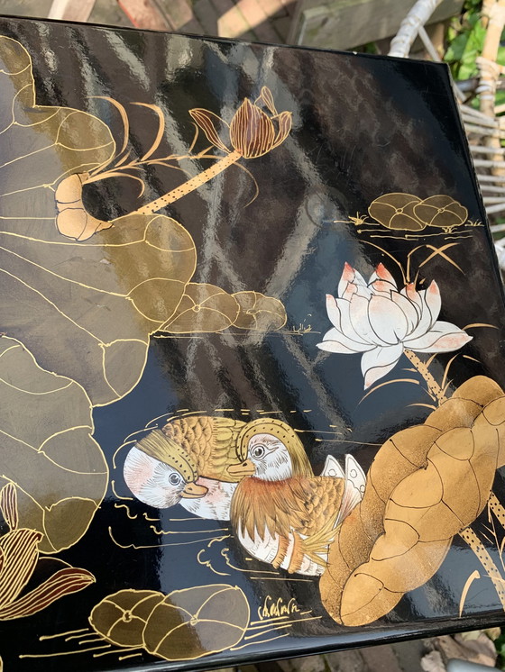 Image 1 of Tables anciennes en laque japonaise