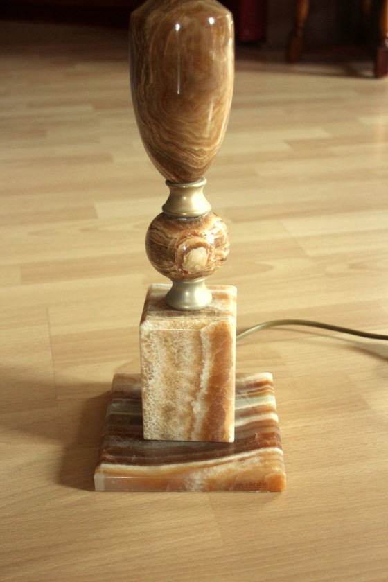 Image 1 of Vintage Grande lampe de salon Lampe de table Sur pied en onyx