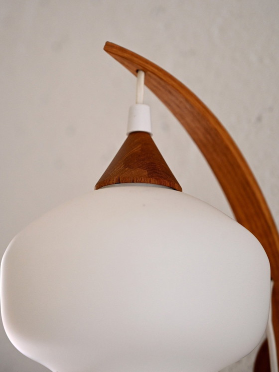 Image 1 of Lampe murale en teck des années 1960 avec abat-jour en verre dépoli