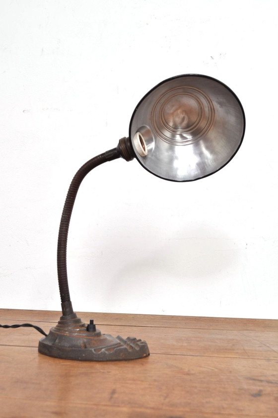 Image 1 of Lampe de bureau vintage Erpe 1920