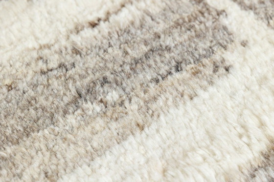 Image 1 of Tapis vintage noué à la main