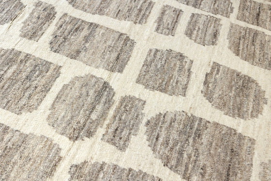 Image 1 of Tapis vintage noué à la main