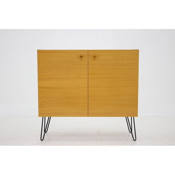 Image 1 of Armoire vintage en bois de bouleau, tchèque 1970