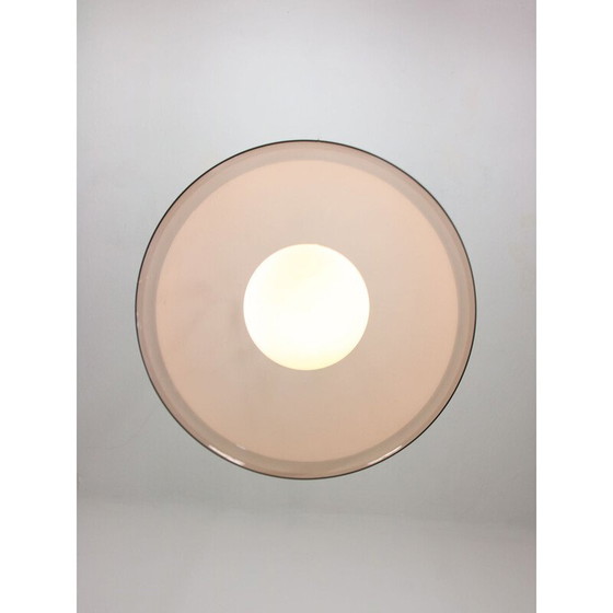Image 1 of Lampe suspendue vintage en laiton et verre opalin, Italie