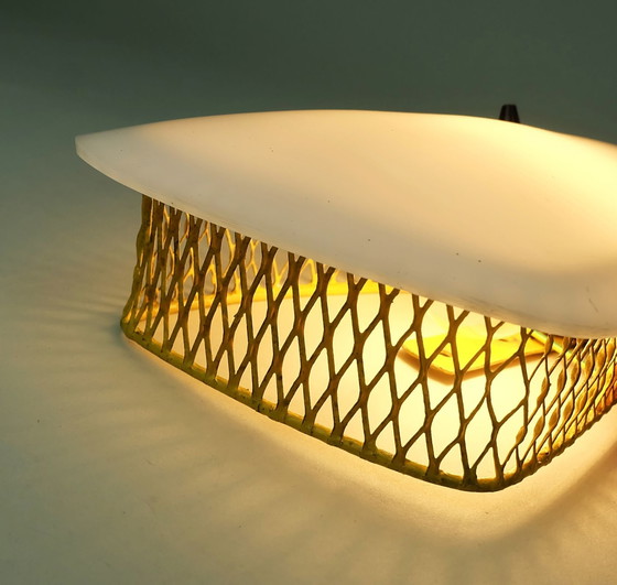 Image 1 of Lampe d'applique 1950S Tele Ambiance Metal Mesh With White Acrylic Shade