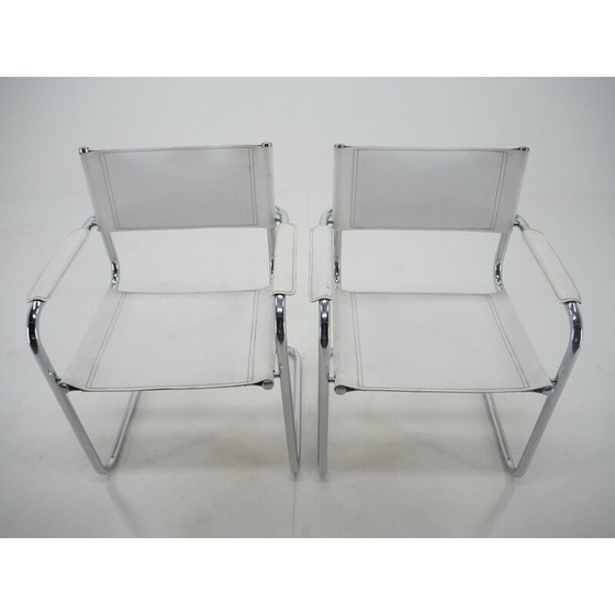 Image 1 of Paire de fauteuils vintage en cuir chromé