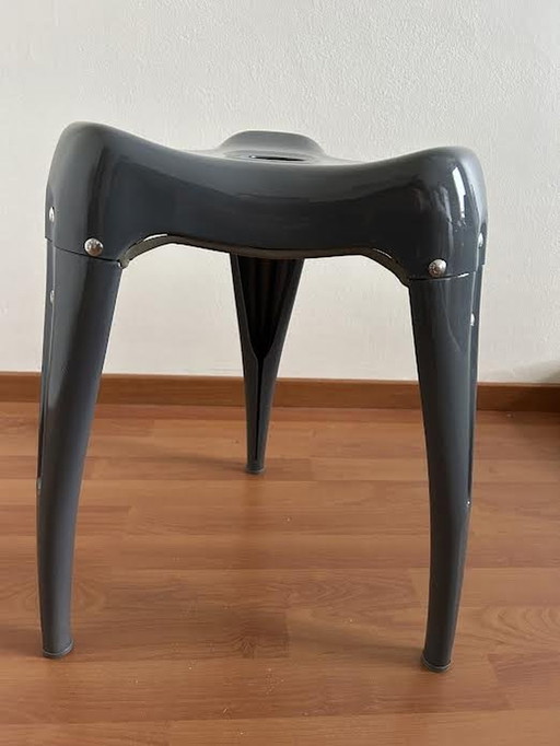 Tabouret Dulton pour dents de sagesse