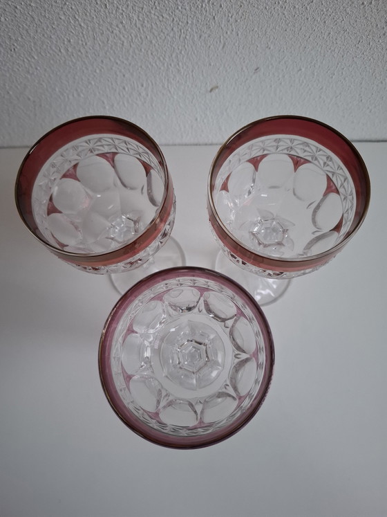 Image 1 of 3 verres à vin colorés en cristal vintage