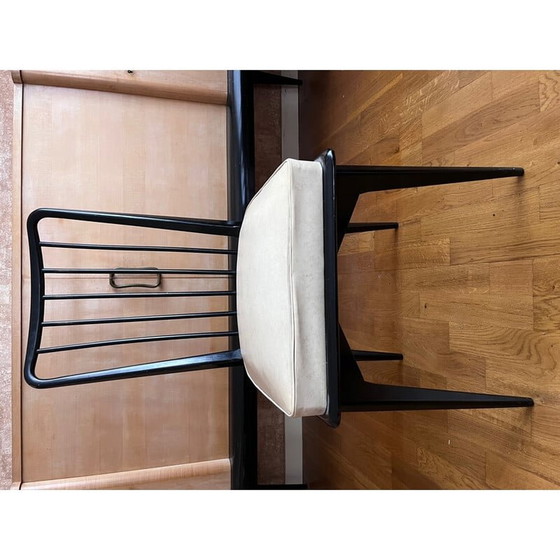 Image 1 of Ensemble de 6 chaises vintage en bois laqué et skaï par Charles Ramos, 1950