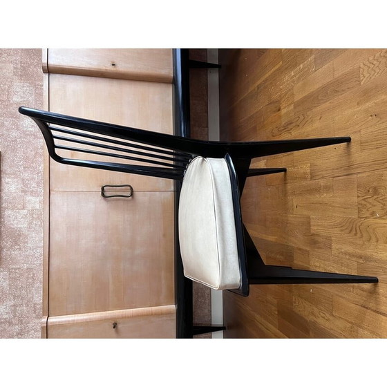 Image 1 of Ensemble de 6 chaises vintage en bois laqué et skaï par Charles Ramos, 1950