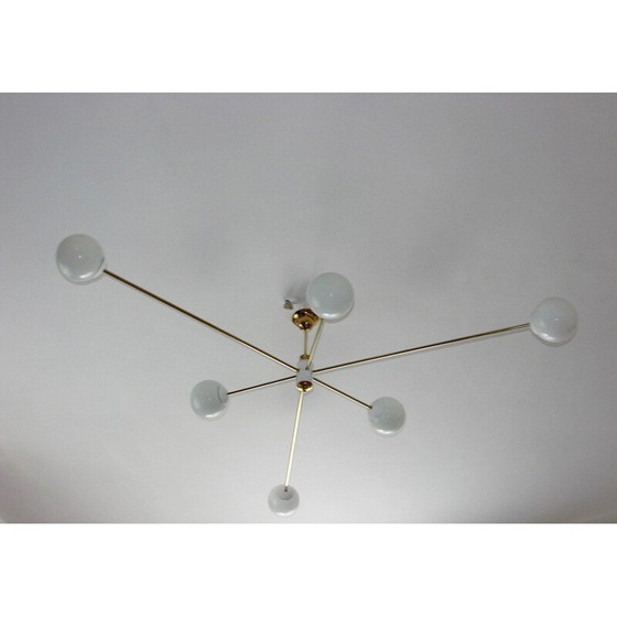 Image 1 of Lustre vintage en laiton et verre, 1960