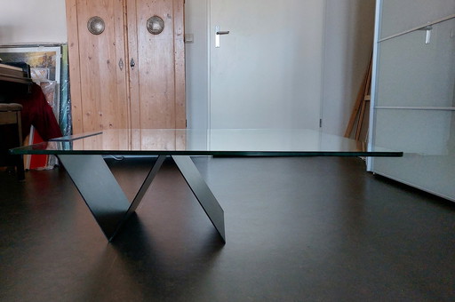 Table basse design noire en verre et acier