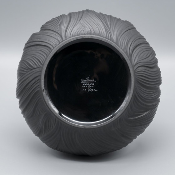 Image 1 of Rosenthal × Martin Freyer Bisque Porcelaine Noire Vase Duo Iconic Plissée 1968