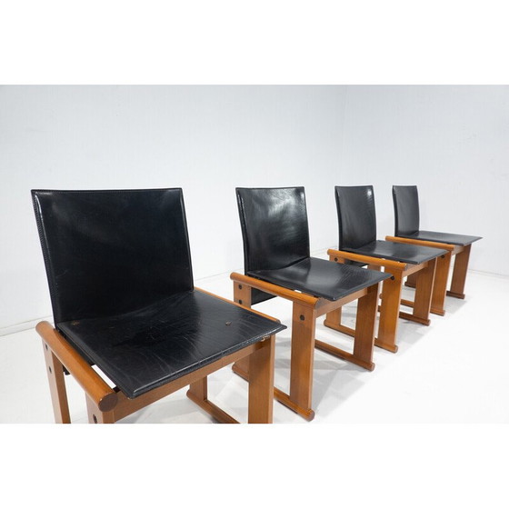 Image 1 of Ensemble de 4 chaises vintage par Afra et Tobia Scarpa, Italie années 1960