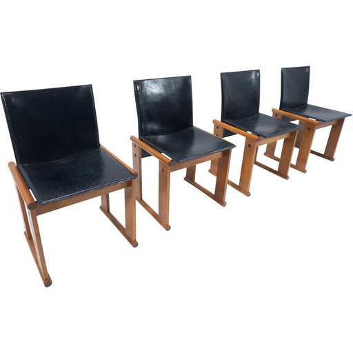 Ensemble de 4 chaises vintage par Afra et Tobia Scarpa, Italie années 1960