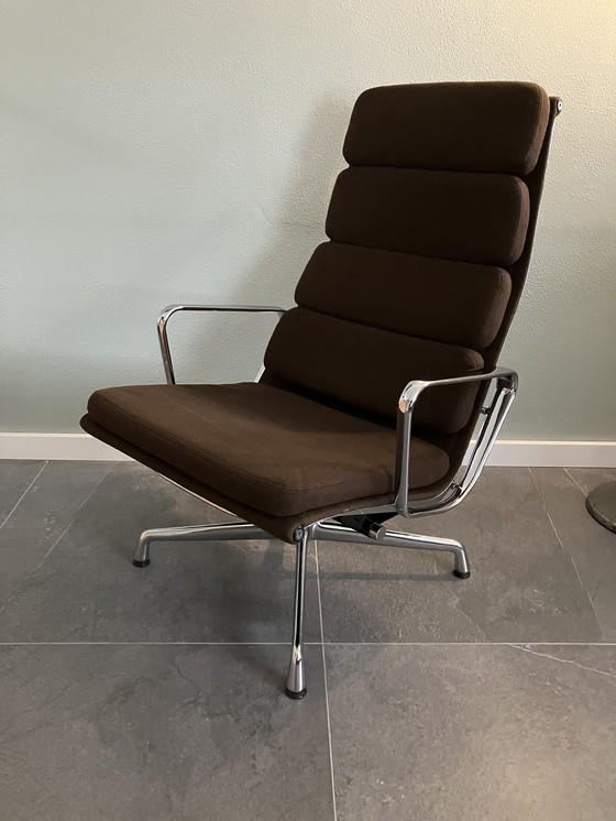 Image 1 of Eames Ea 222 Soft Pad Lounge Chair 1987 Vintage Vitra Design