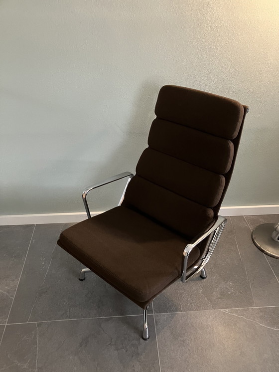 Image 1 of Eames Ea 222 Soft Pad Lounge Chair 1987 Vintage Vitra Design
