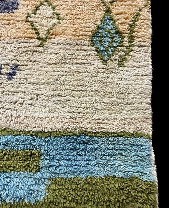 Image 1 of Tapis berbère élégant fait à la main