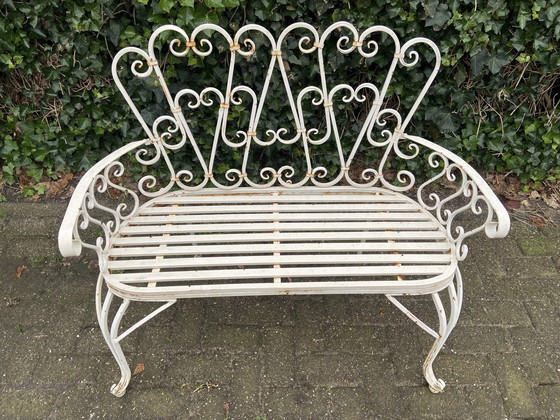 Image 1 of Ensemble de 2 bancs de jardin en fer et table de jardin ovale, blanc