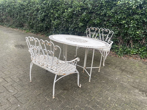 Ensemble de 2 bancs de jardin en fer et table de jardin ovale, blanc