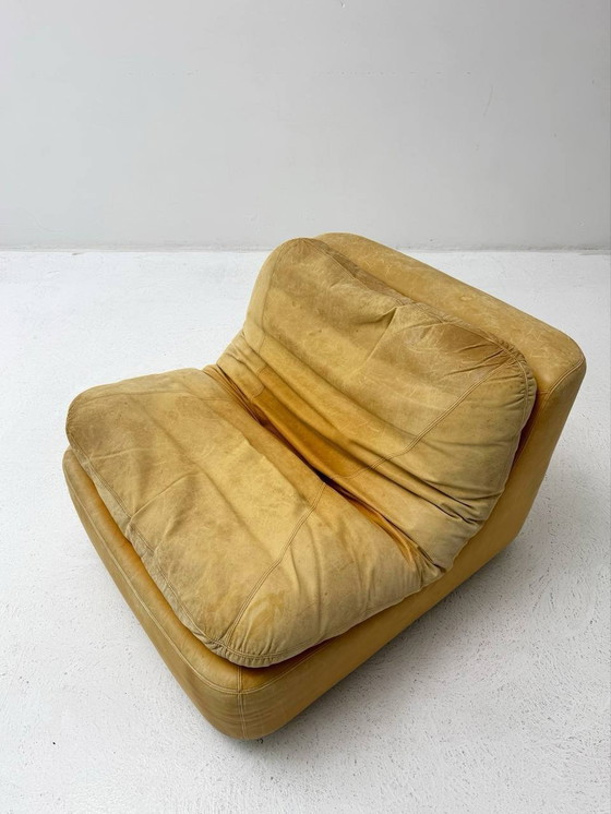 Image 1 of Set de 4 fauteuils et 3 poufs trois points Cor (58) 1960Er