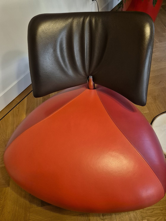 Image 1 of 2x Leolux Chairs Model Pallone Plus Hocker