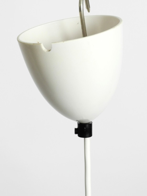 Image 1 of Rare lampe à suspension Uno & Östen Kristiansson en verre opale et teck fabriquée par Luxus Vittsjö, Suède 1957