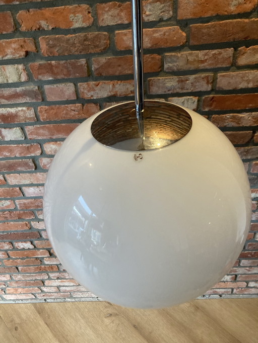 Grande lampe suspendue à boule de Peill Putzler, Allemagne, années 1970