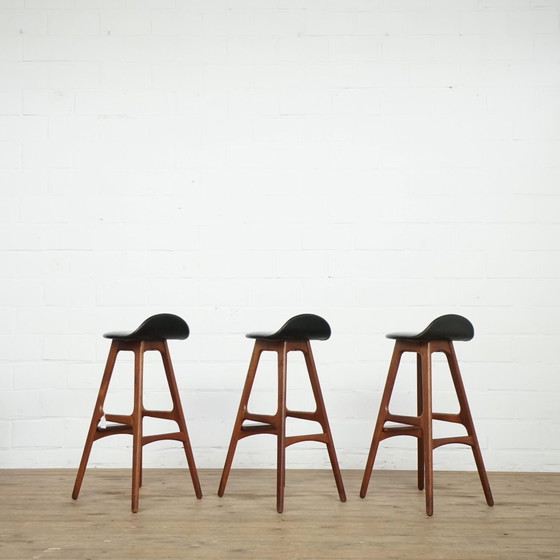 Image 1 of Ensemble de 3 chaises de bar, Erik Buch pour Od Mobler, Danemark, 1960