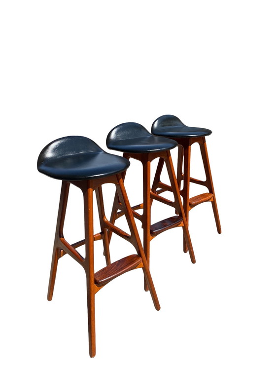 Image 1 of Ensemble de 3 chaises de bar, Erik Buch pour Od Mobler, Danemark, 1960