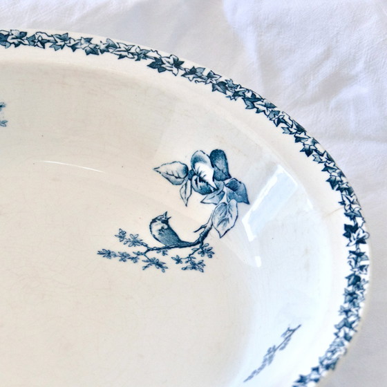 Image 1 of Plat Creux / Saladier Du Xixe Siècle Terre De Fer Oiseaux Choisy-Le-Roi