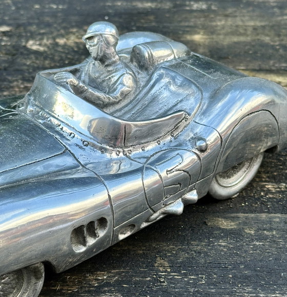 Image 1 of Voiture Aston Martin En Aluminium Années 2000