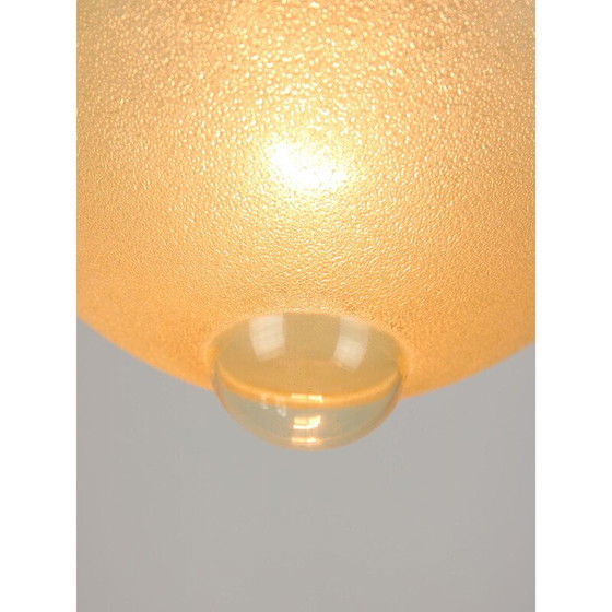 Image 1 of Paire de lampes suspendues vintage en laiton et verre, Italie