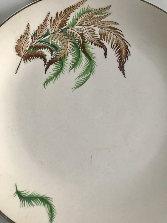 Image 1 of Plat Rond ancien Fougères Lamartine Digoin Sarreguemines