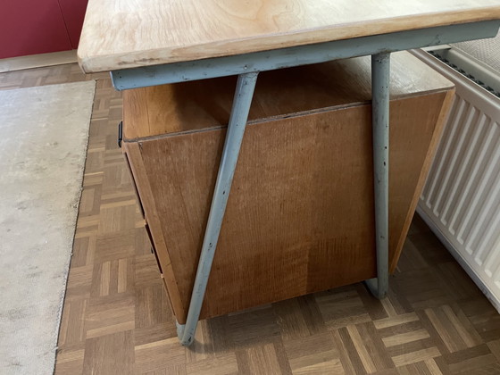 Image 1 of Bureau Bauhaus 1950S