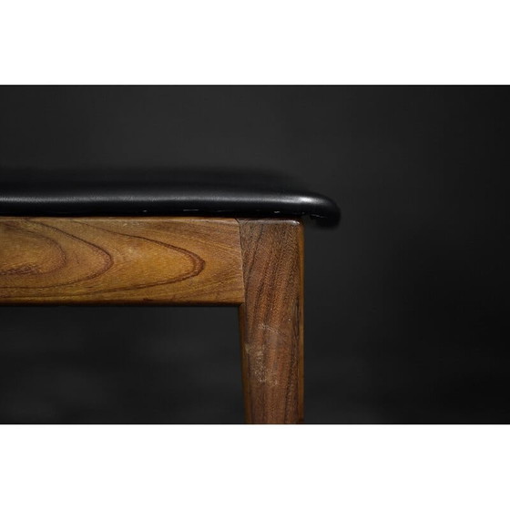 Image 1 of Ensemble de 4 chaises de salle à manger scandinaves vintage en teck et vinyle, années 1960