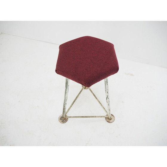 Image 1 of Tabouret industriel du milieu du siècle, Tchécoslovaquie années 1960