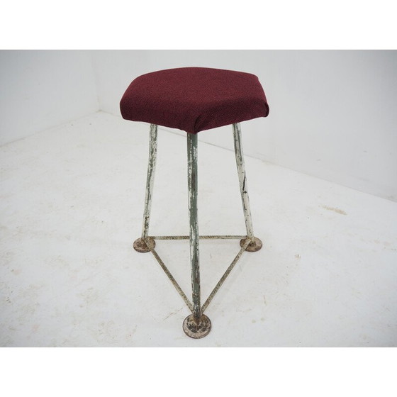 Image 1 of Tabouret industriel du milieu du siècle, Tchécoslovaquie années 1960