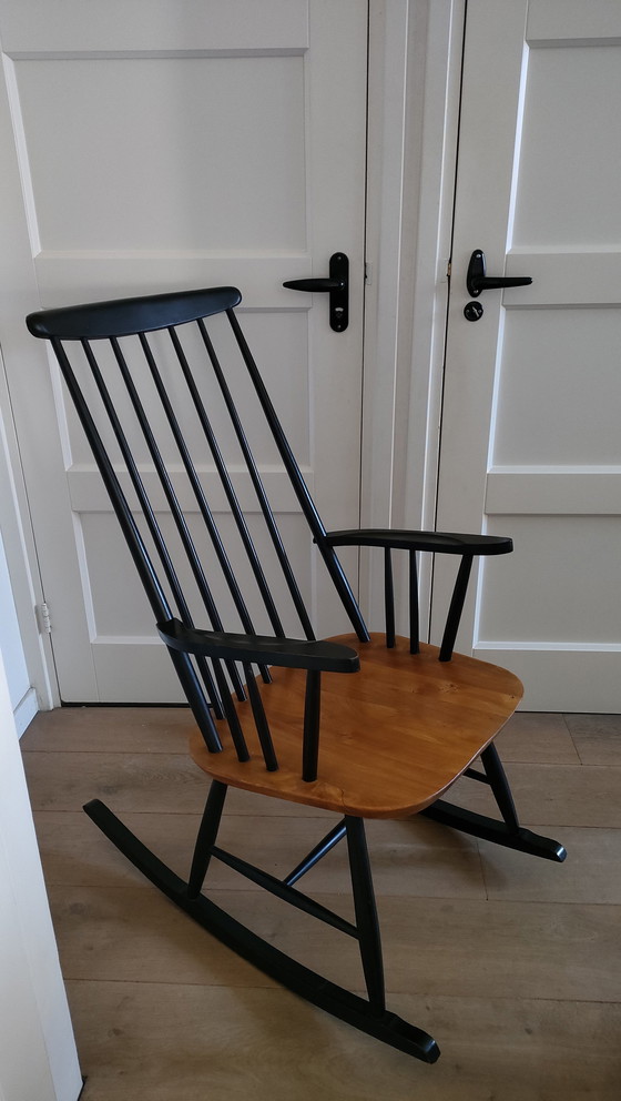 Image 1 of Fauteuil à bascule Vintage Ilmari Tapiovaara